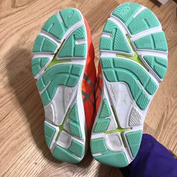 ASICS T583N Women’s Sneakers Sz 9 Orange - Picture 7 of 8